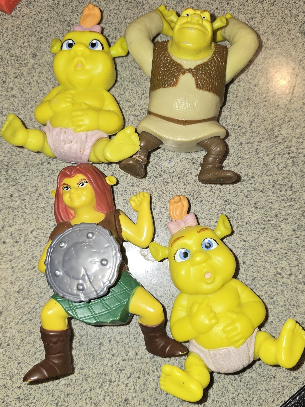 Yellow Shrek Family Toy Figures - Kids Toys Bundle